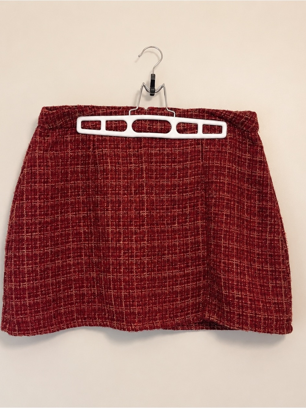 Francesca’s Blue Rain Burgundy Metallic Tweed Mini Skirt Large